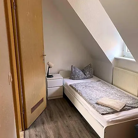 Hostel Nuremberg بيت شباب *