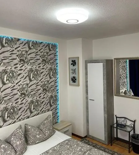 אכסניה Hostel Nuremberg *